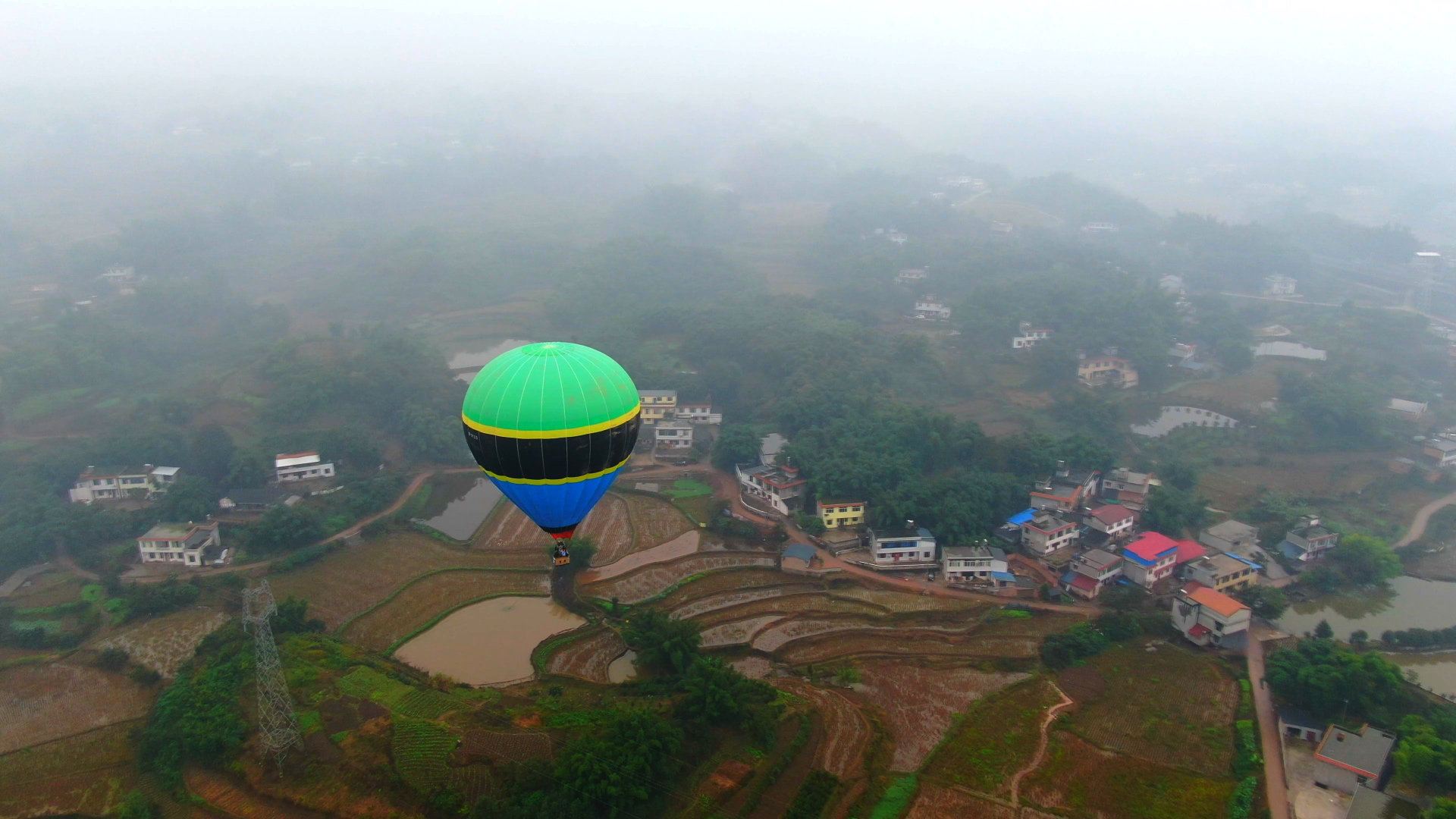 天府旅游名县文旅开展同盟勾当暨2019中国热气球俱乐部联赛四川·长宁（蜀南竹海）站闭幕